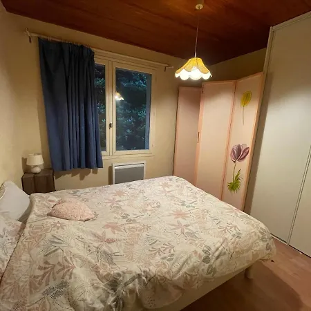 Holiday home Maison Proche Du